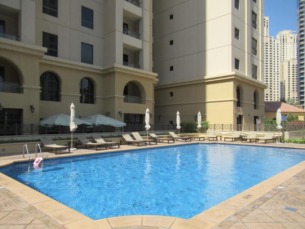 La Buena Vida Holiday Homes: Beachfront Luxury in JBR Dubai Exterior photo