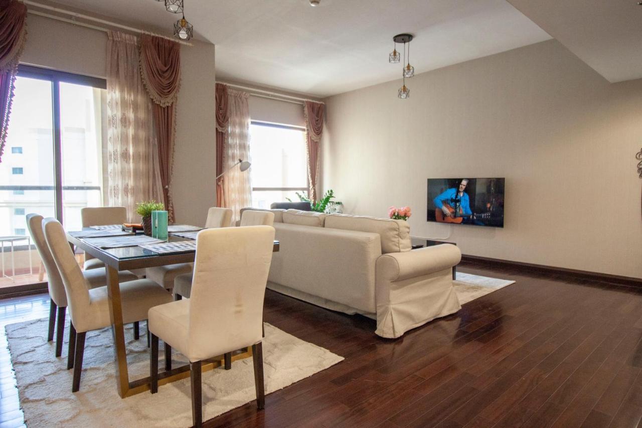 La Buena Vida Holiday Homes: Beachfront Luxury in JBR Dubai Exterior photo